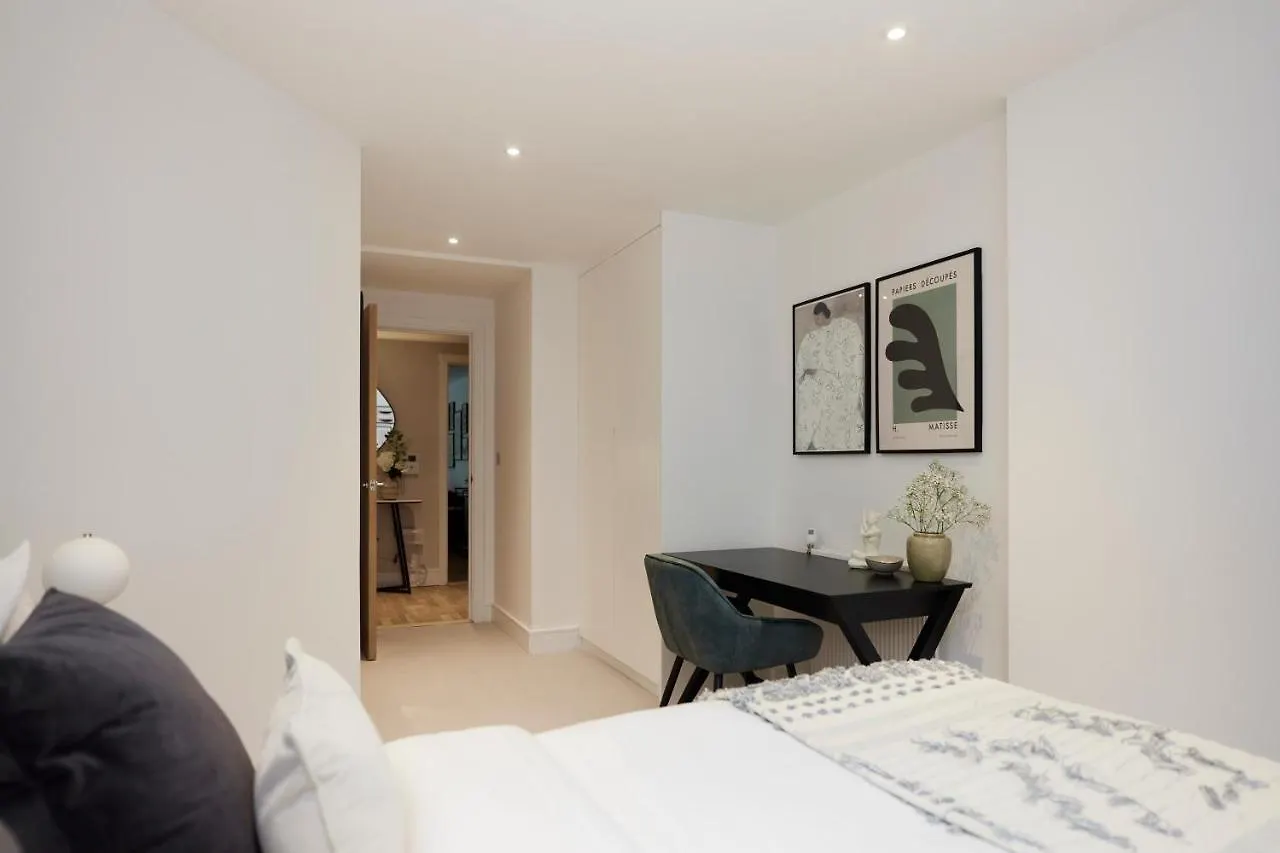 Apartment The Limehouse Cut Place - Spacious 2Bdr Flat With Balcony London