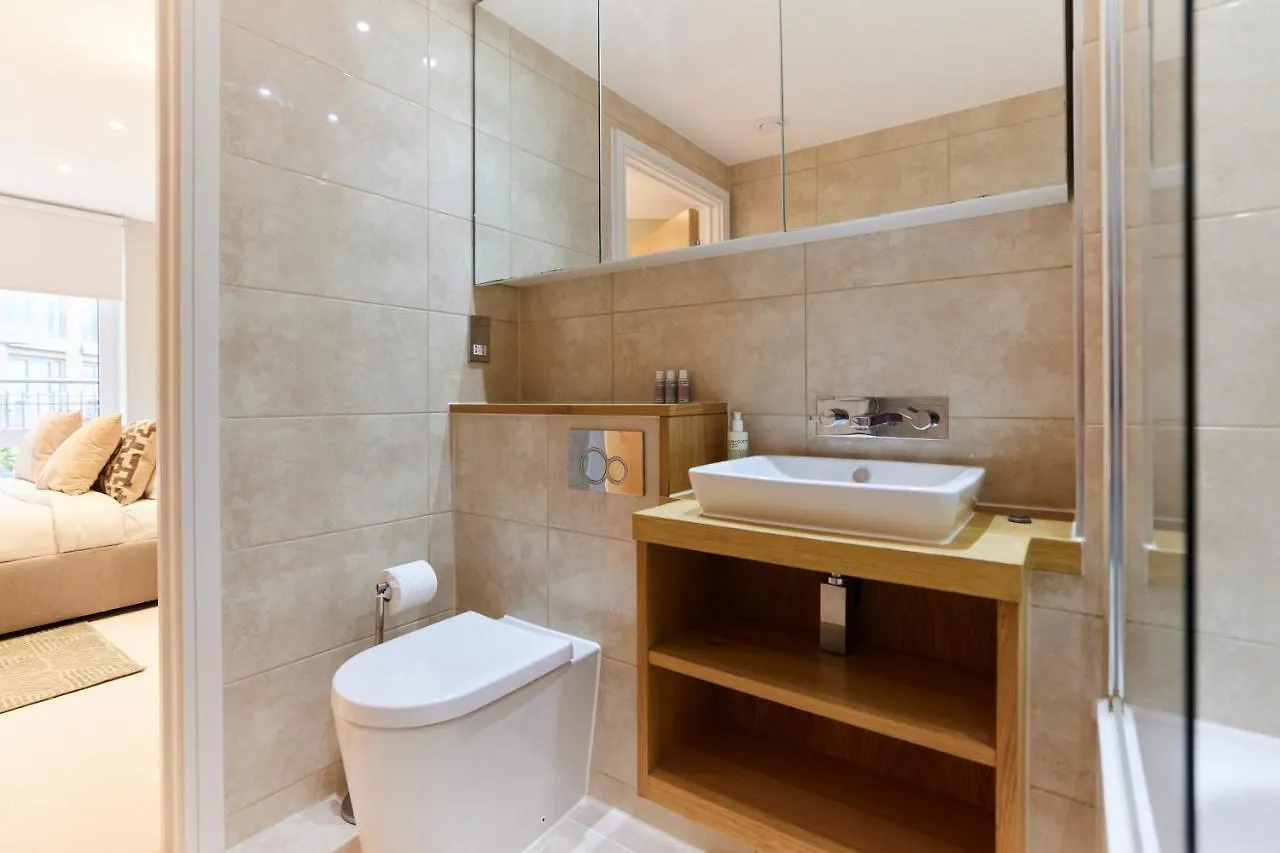 The Limehouse Cut Place - Spacious 2Bdr Flat With Balcony Londres Apartamento
